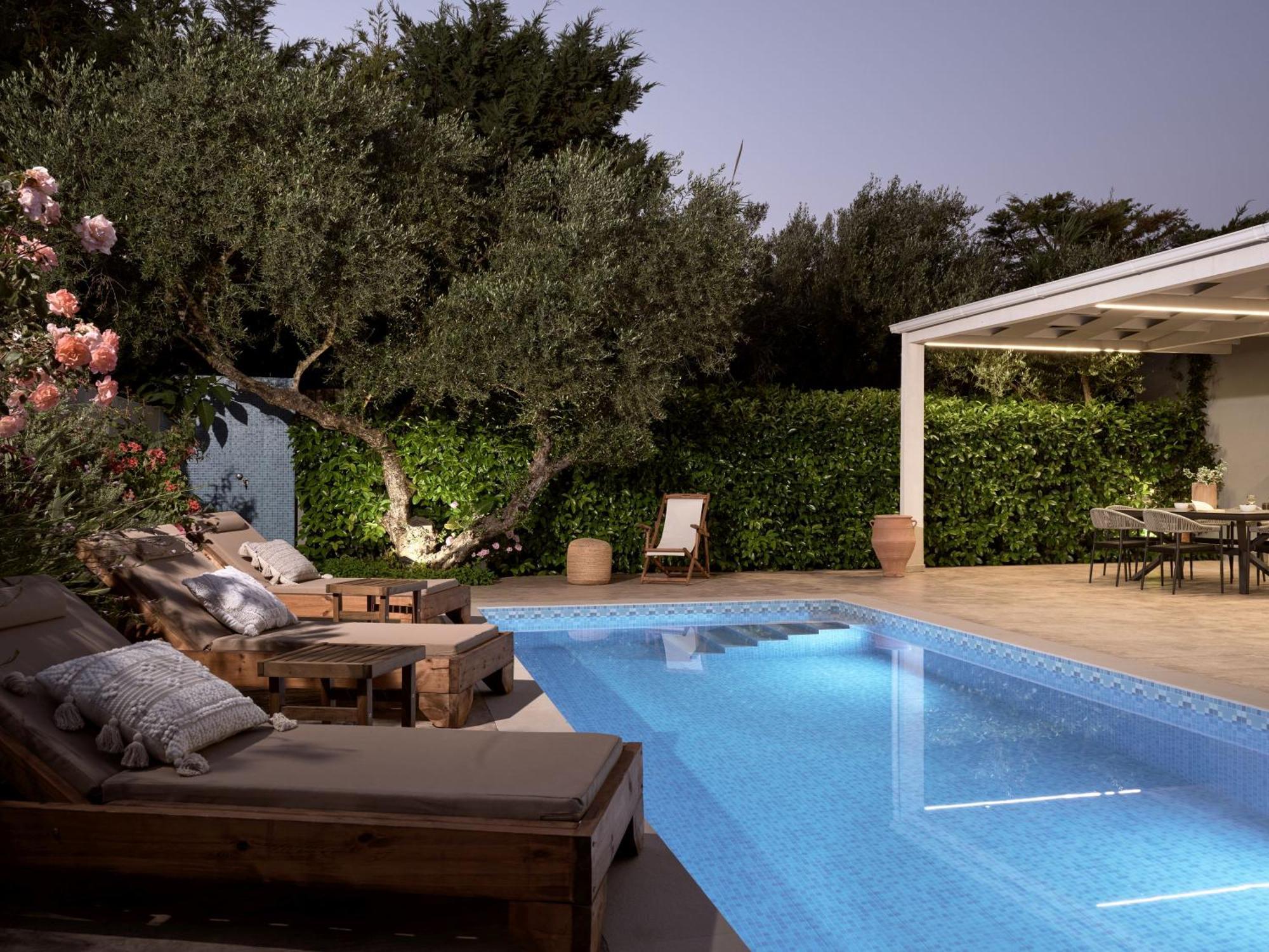 Jasmine With Private Pool Apartment Planos